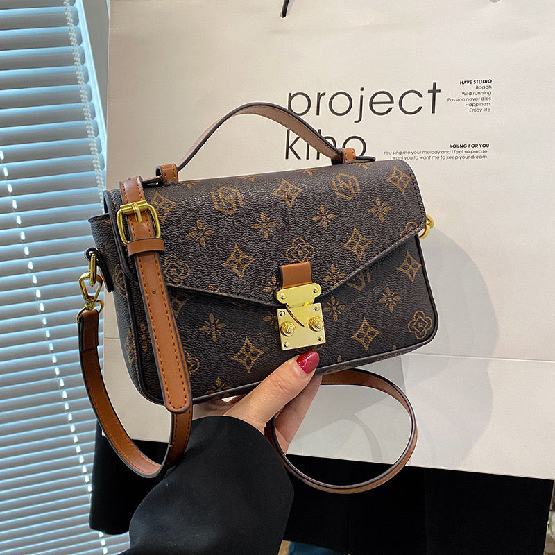 LOUIS VUITTON  BAG